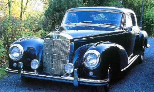Mercedes-Benz 300 S Coupé #6