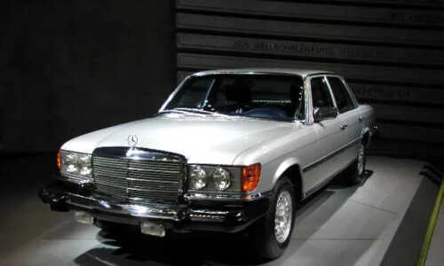 Mercedes-Benz 300 SD #2