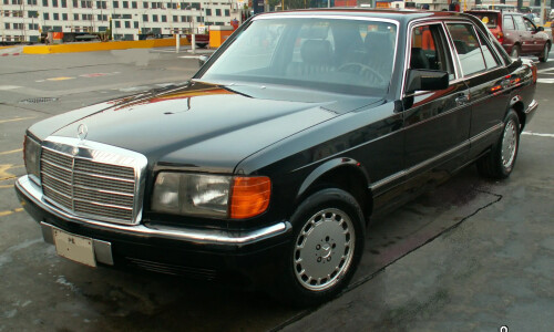 Mercedes-Benz 300 SE #1