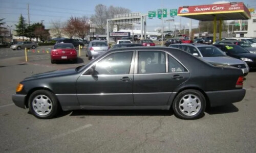 Mercedes-Benz 300 SE #9