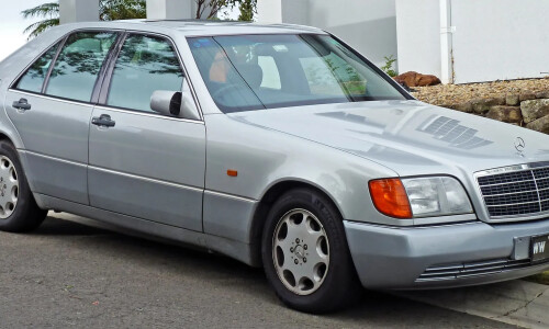Mercedes-Benz 300 SE #13