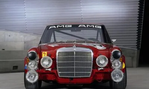 Mercedes-Benz 300 SEL 6.3 #9