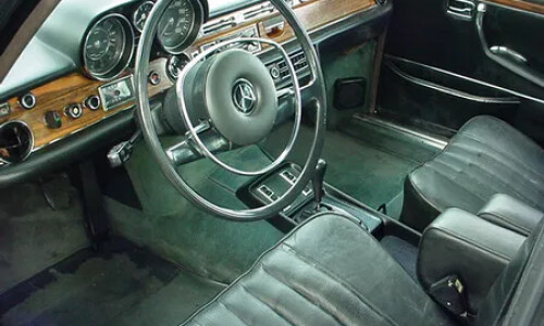 Mercedes-Benz 300 SEL 6.3 #11