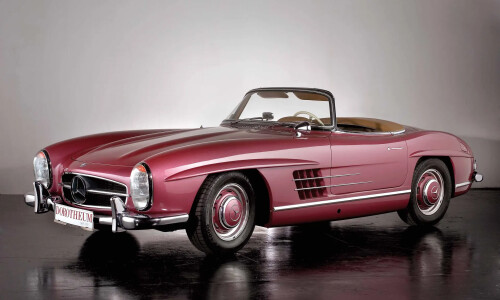 Mercedes-Benz 300 SL Roadster #12