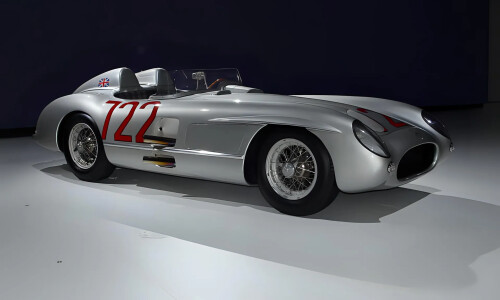 Mercedes-Benz 300 SLR #1