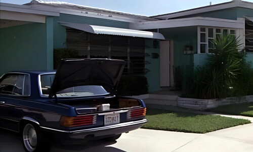 Mercedes-Benz 350 SLC #4