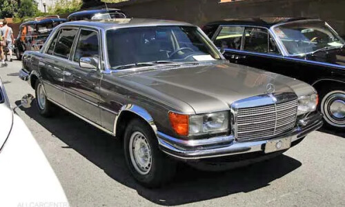 Mercedes-Benz 450 SEL 6.9 #2