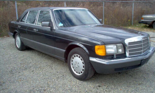 Mercedes-Benz 560 SEL #3