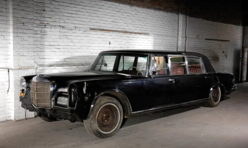 Mercedes-Benz 600 Pullman #5