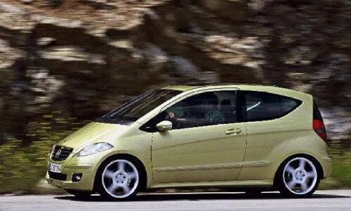 Mercedes-Benz A 200 TURBO #1