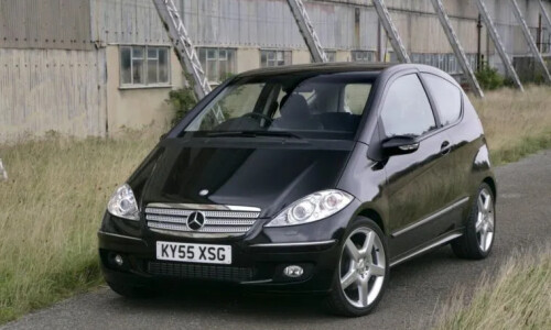 Mercedes-Benz A 200 TURBO #4
