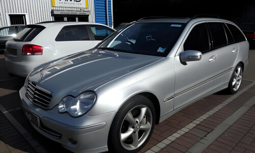 Mercedes-Benz A 210 EVOLUTION #5