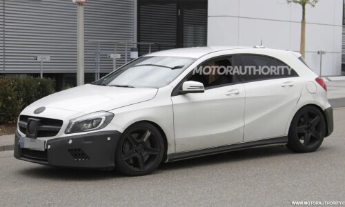 Mercedes-Benz A 25 AMG #12