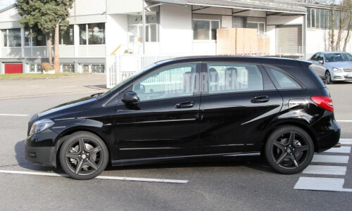 Mercedes-Benz A 25 AMG #14