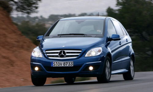 Mercedes-Benz B 170 #9