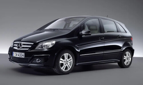 Mercedes-Benz B 170 #10