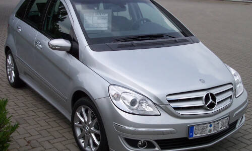 Mercedes-Benz B 170 #11