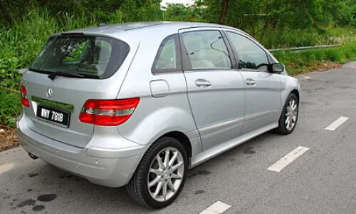 Mercedes-Benz B 170 #12