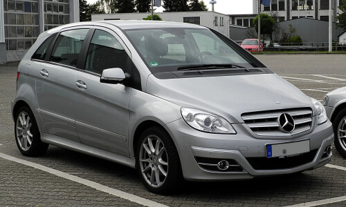 Mercedes-Benz B 180 #9