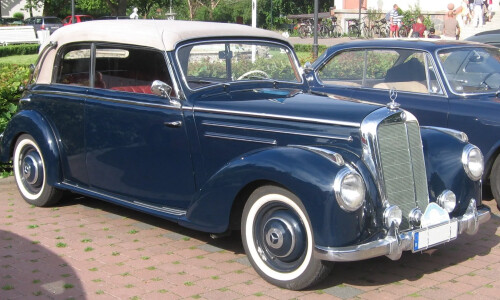 Mercedes-Benz B 220 #4