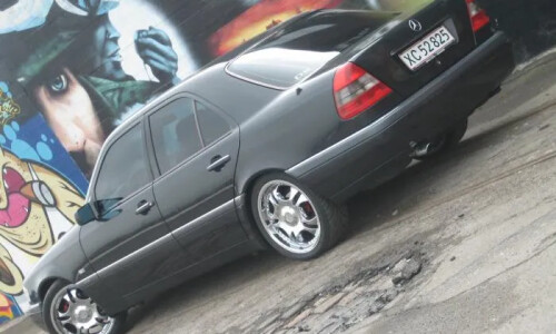 Mercedes-Benz C 180 #16