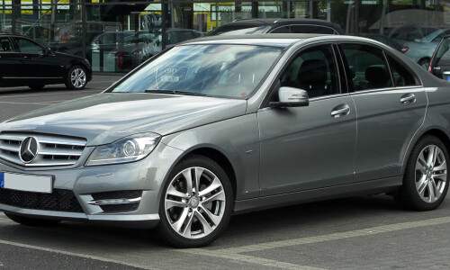 Mercedes-Benz C 220 CDI BlueEfficiency #1
