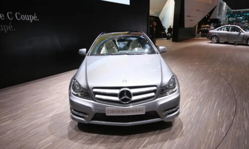 Mercedes-Benz C 220 CDI BlueEfficiency #10