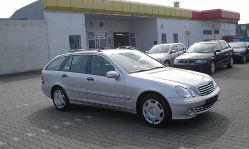 Mercedes-Benz C 220 CDI T-Modell #10