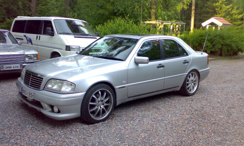 Mercedes-Benz C 230 #14