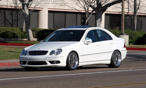 Mercedes-Benz C 240 #12