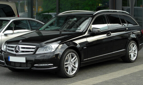 Mercedes-Benz C 250 #13