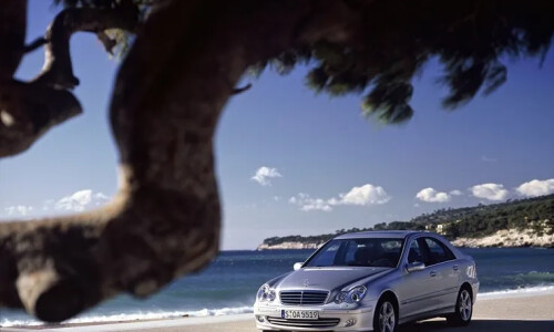 Mercedes-Benz C 270 #4