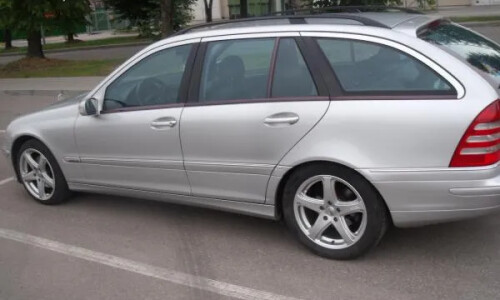 Mercedes-Benz C 270 CDI #4
