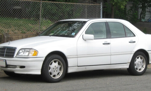 Mercedes-Benz C 280 #10