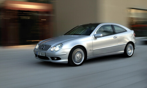 Mercedes-Benz C 30 AMG #4