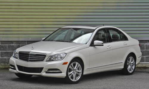 Mercedes-Benz C 300 #10