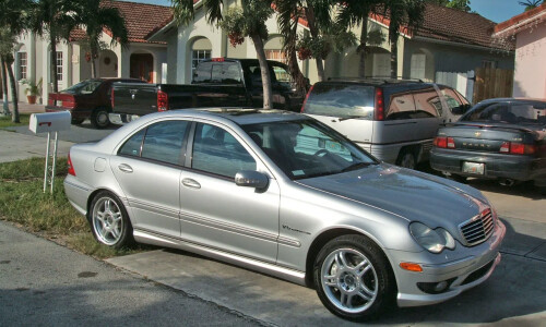 Mercedes-Benz C 32 AMG T-Modell #2