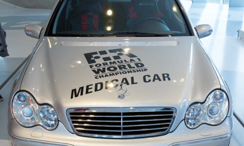 Mercedes-Benz C 32 AMG T-Modell #6