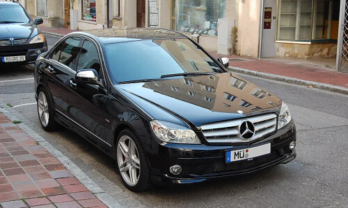 Mercedes-Benz C 320 CDI #2