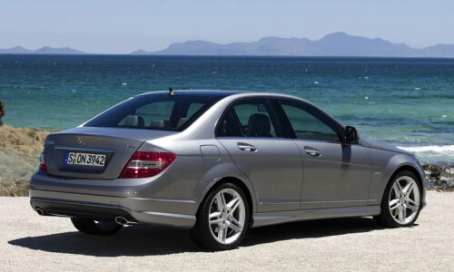 Mercedes-Benz C 320 CDI #6