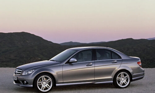 Mercedes-Benz C 320 CDI #10
