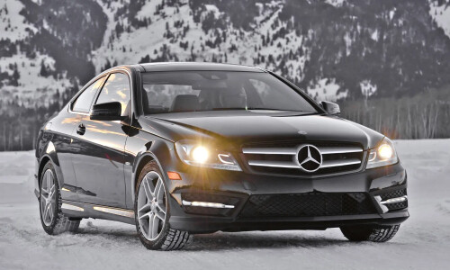 Mercedes-Benz C 350 #9