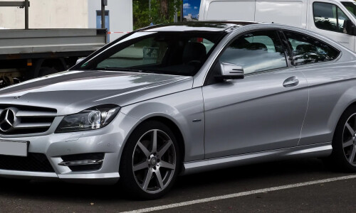 Mercedes-Benz C 350 #11