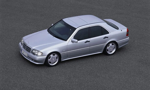 Mercedes-Benz C 43 AMG #1
