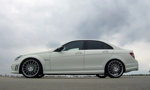 Mercedes-Benz C 63 AMG #14