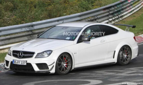 Mercedes-Benz C 63 AMG Coupe Black Series #8