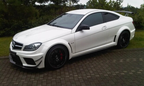Mercedes-Benz C 63 AMG Coupe Black Series #10