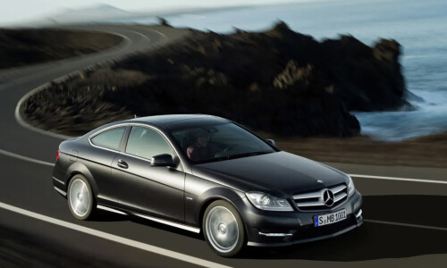 Mercedes-Benz C-Klasse Coupe #10