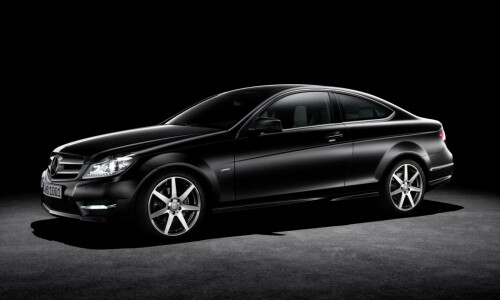 Mercedes-Benz C-Klasse Coupe #11
