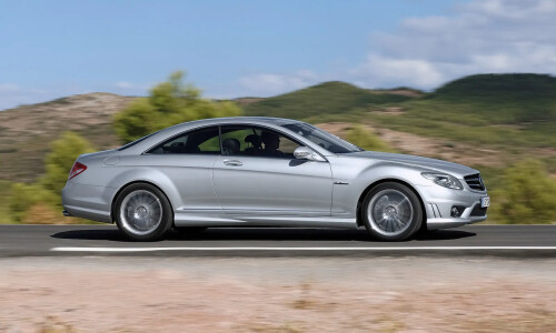 Mercedes-Benz CL 63 AMG #8